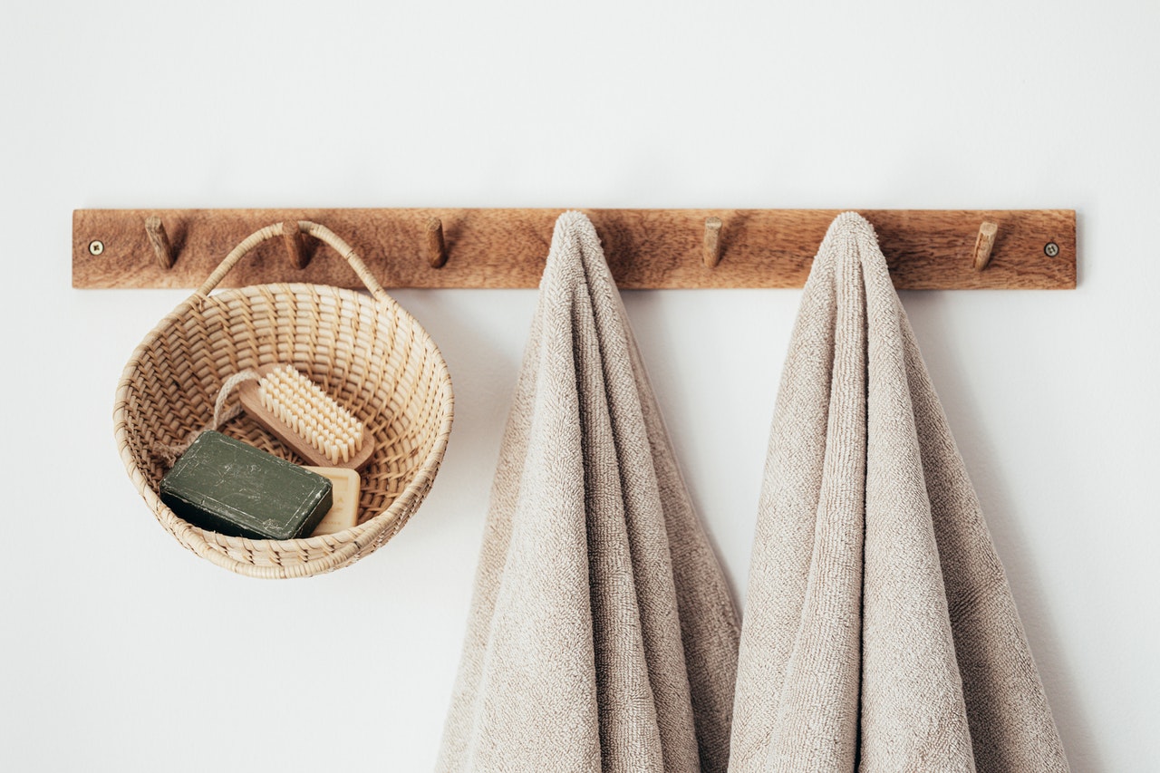 Hooks bathroom organise