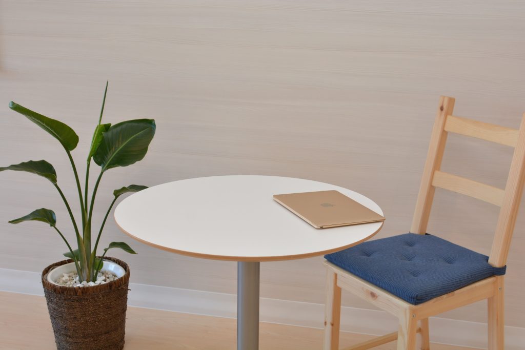 nesting table